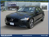 Certified 2022 Volvo S60 T8 R-Design Expression w/ Premium Package image 2