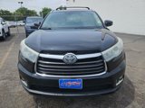 Used 2016 Toyota Highlander Limited Platinum image 3