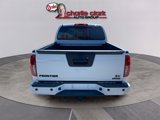 Used 2021 Nissan Frontier SV w/ Midnight Edition Floor Mats image 5