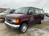 Used 2004 Ford E-350 and Econoline 350 XL image 3