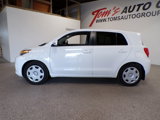 Used 2014 Scion xD image 2