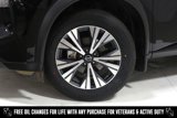 Used 2022 Nissan Rogue SV w/ SV Premium Package image 2