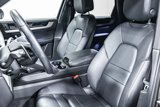 Used 2025 Porsche Cayenne image 5