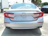 Used 2018 Honda Accord Touring image 4