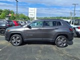 Certified 2022 Jeep Compass Latitude image 2
