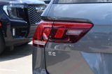 Certified 2022 Volkswagen Tiguan SE w/ Panoramic Sunroof Package image 5