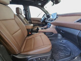 Used 2023 Chevrolet Tahoe High Country image 2