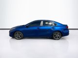 Used 2022 Kia Forte LXS image 4