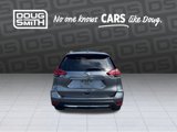Used 2017 Nissan Rogue SV image 4