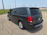 Used 2013 Dodge Grand Caravan SXT image 3