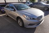 Used 2017 Hyundai Sonata SE image 2