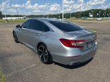 Used 2018 Honda Accord Sport image 4