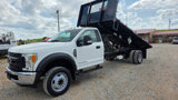 Used 2018 Ford F550 2WD Regular Cab Super Duty image 2