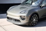 Used 2024 Porsche Macan 4 Electric image 6
