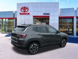 Used 2022 Jeep Compass Limited image 3