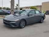 New 2024 Hyundai Elantra SEL image 3