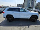 Used 2014 Jeep Grand Cherokee Limited w/ Luxury Group II image 2