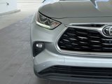 Used 2020 Toyota Highlander Limited image 3