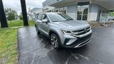 Used 2022 Volkswagen Taos SEL w/ Panoramic Sunroof Package image 4