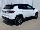 Used 2024 Jeep Compass Limited image 5