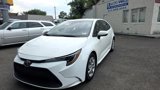 Used 2021 Toyota Corolla LE image 2