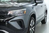 Certified 2022 Volkswagen Taos SE image 4