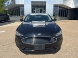 Used 2020 Ford Fusion SE image 2