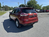 Used 2016 Nissan Rogue SV image 3