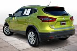 Used 2021 Nissan Rogue Sport SV image 2