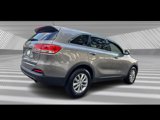 Used 2017 Kia Sorento L image 6