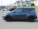 Used 2023 Kia Soul S image 2