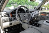Used 2011 Chevrolet Suburban 2500 LT image 3