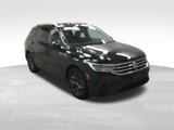 Used 2022 Volkswagen Tiguan SE image 2