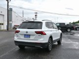 Used 2021 Volkswagen Tiguan SE w/ Panoramic Sunroof Package image 4