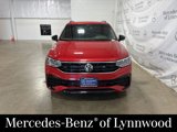 Used 2024 Volkswagen Tiguan SE R-Line image 2