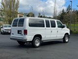 Used 2011 Ford E-350 and Econoline 350 XLT image 3
