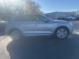Used 2018 Audi Q5 2.0T Premium Plus w/ Premium Plus Package image 3