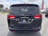 Used 2023 Chrysler Voyager LX image 4