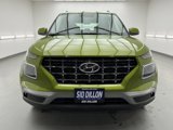 Used 2024 Hyundai Venue SEL image 2