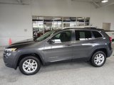 Used 2017 Jeep Cherokee Latitude w/ Cold Weather Group image 5