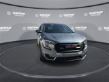 Used 2024 GMC Terrain SLE image 3