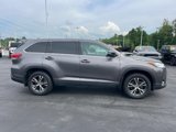 Used 2019 Toyota Highlander Plus image 2