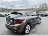 Used 2017 INFINITI QX30 Premium image 4
