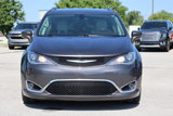 Used 2017 Chrysler Pacifica Touring-L Plus image 2