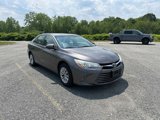 Used 2016 Toyota Camry LE image 3