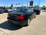 Used 2011 BMW 328i xDrive Sedan image 4
