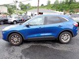 Certified 2022 Ford Escape SE image 2