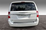 Used 2016 Chrysler Town & Country Touring image 5