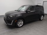 Used 2023 Kia Soul LX w/ LX Technology Package image 2