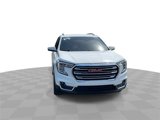Used 2022 GMC Terrain SLT w/ LPO, Floor Liner Package image 4